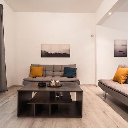 Urban Serenity Gem In Kallithea Neighbourhood! 아테네 외부 사진