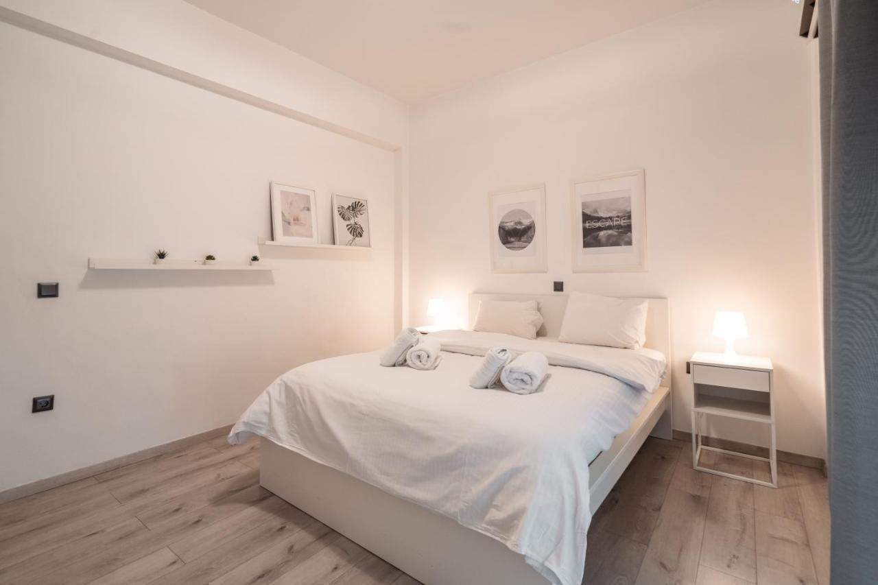 Urban Serenity Gem In Kallithea Neighbourhood! 아테네 외부 사진