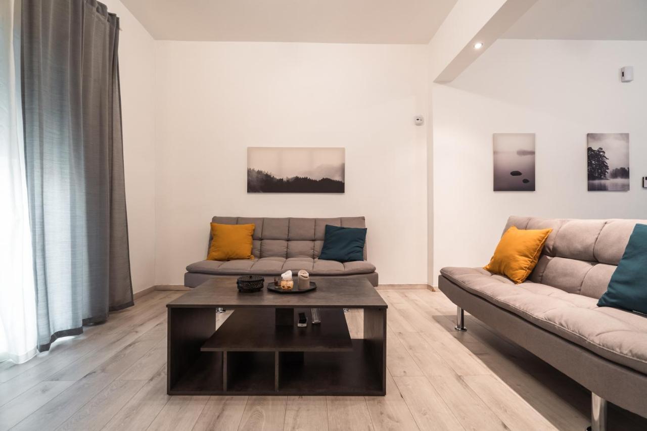 Urban Serenity Gem In Kallithea Neighbourhood! 아테네 외부 사진