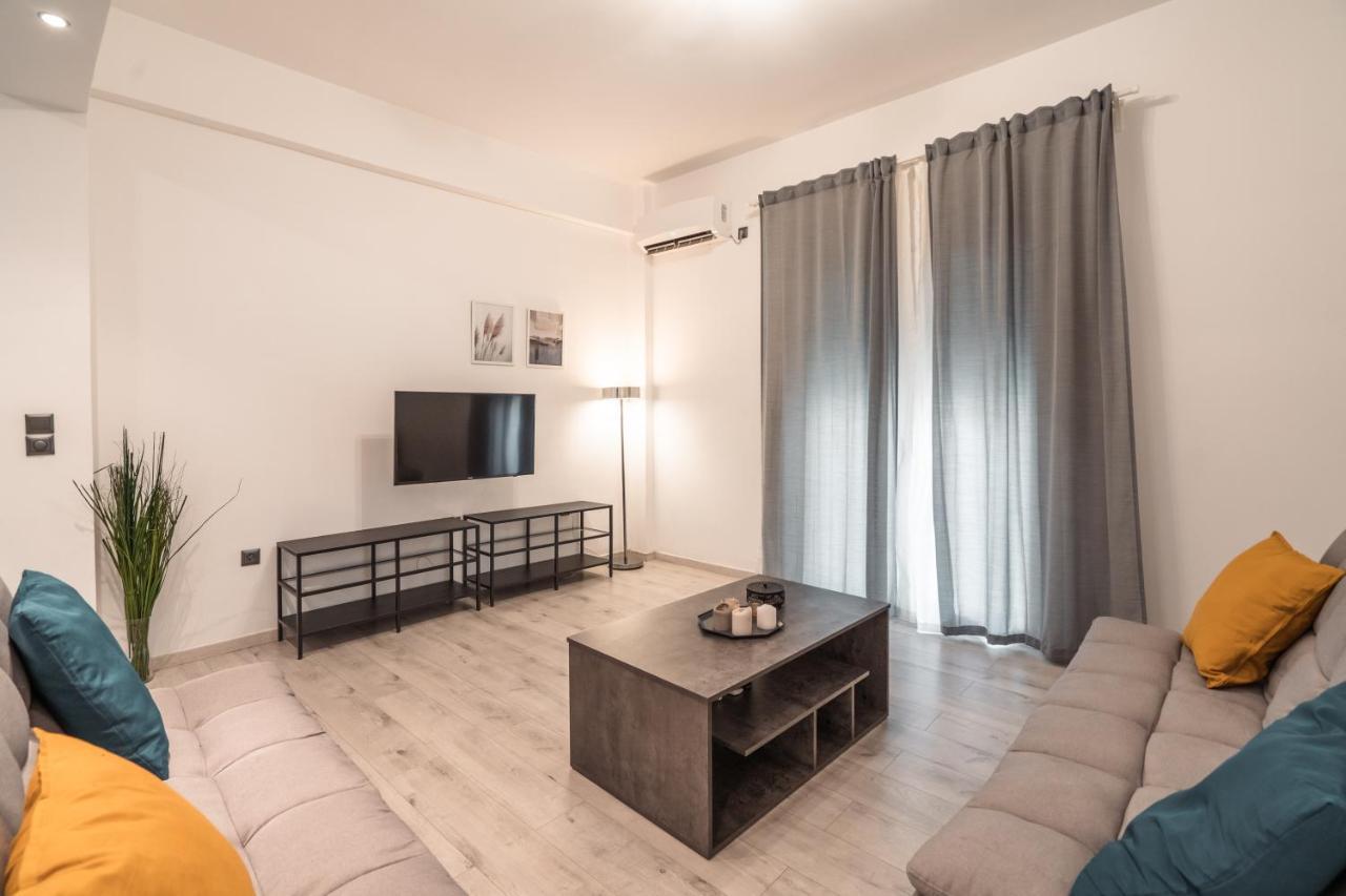 Urban Serenity Gem In Kallithea Neighbourhood! 아테네 외부 사진