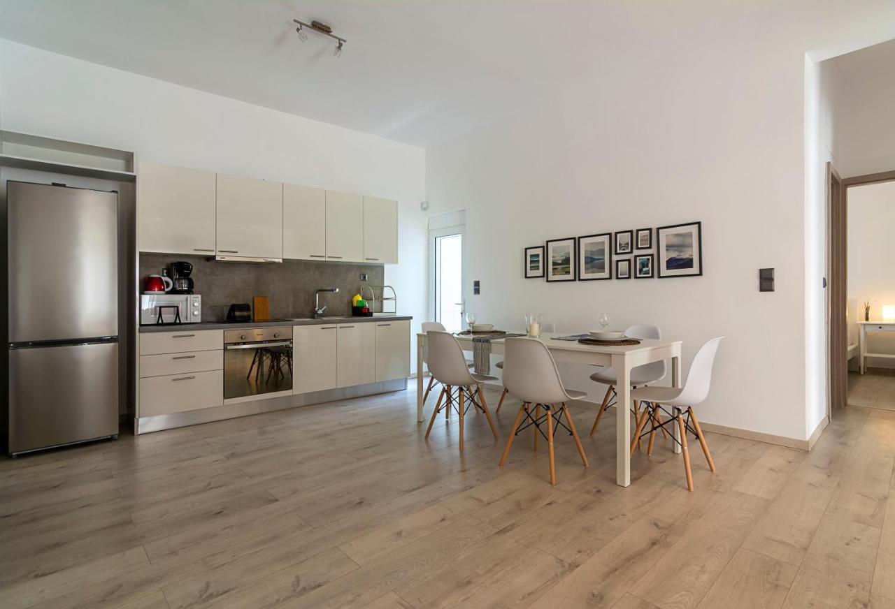 Urban Serenity Gem In Kallithea Neighbourhood! 아테네 외부 사진